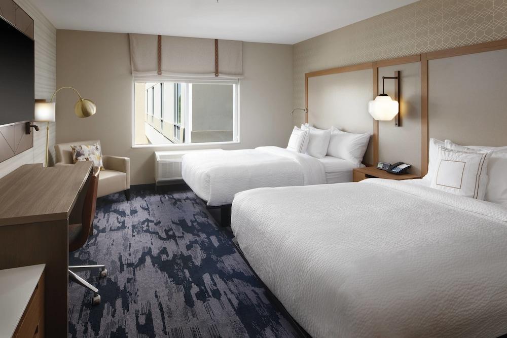 Fairfield Inn & Suites By Marriott Louisville Northeast Екстер'єр фото