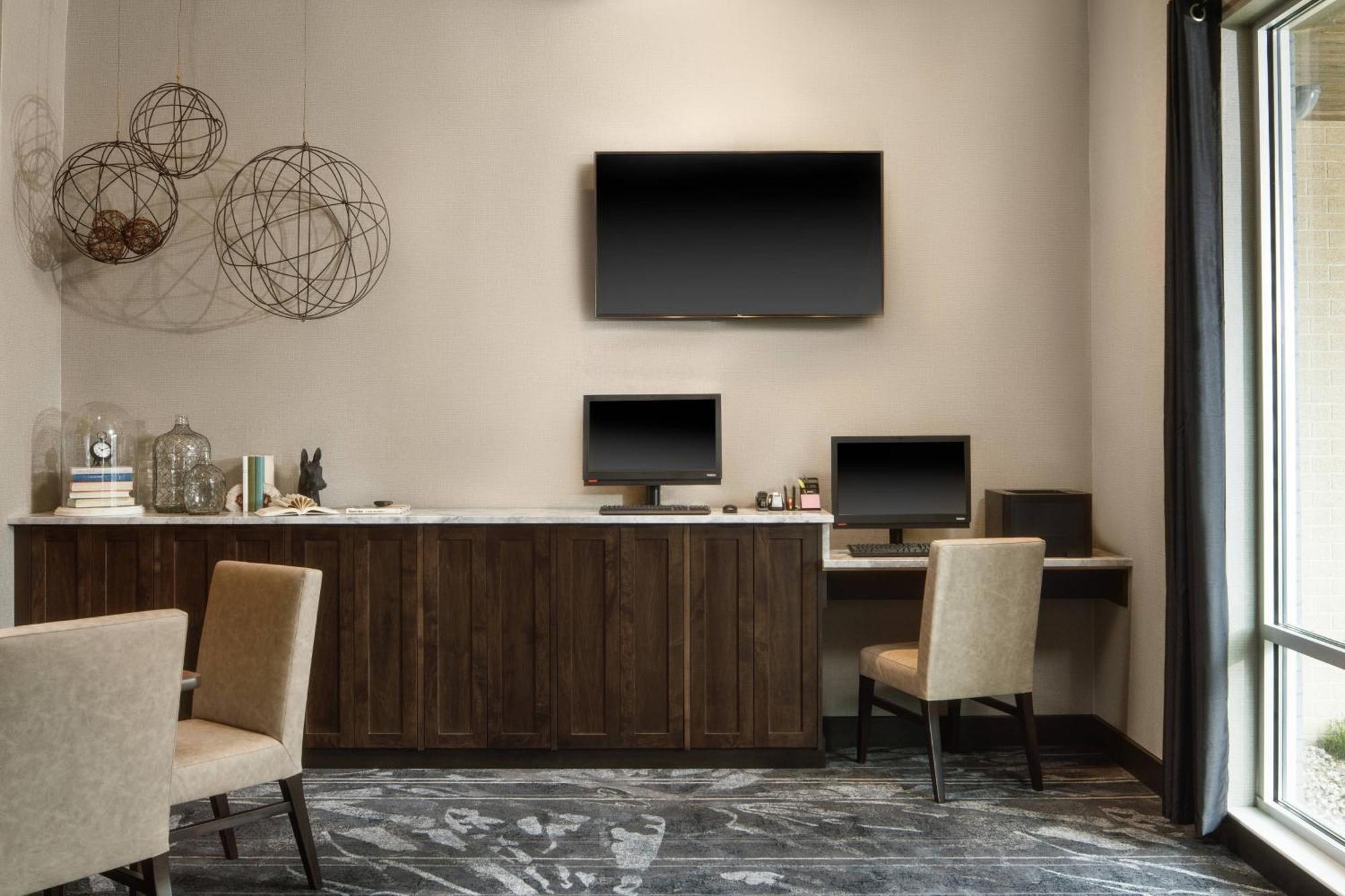 Fairfield Inn & Suites By Marriott Louisville Northeast Екстер'єр фото