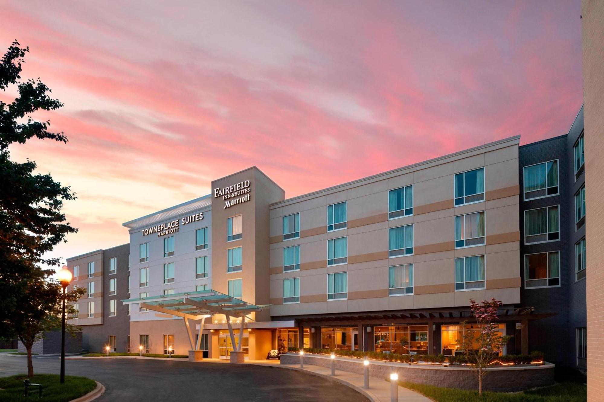 Fairfield Inn & Suites By Marriott Louisville Northeast Екстер'єр фото